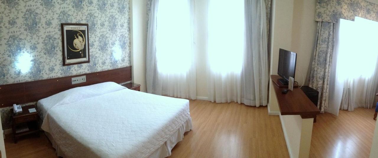 City Hotel Porto Alegre Eksteriør billede