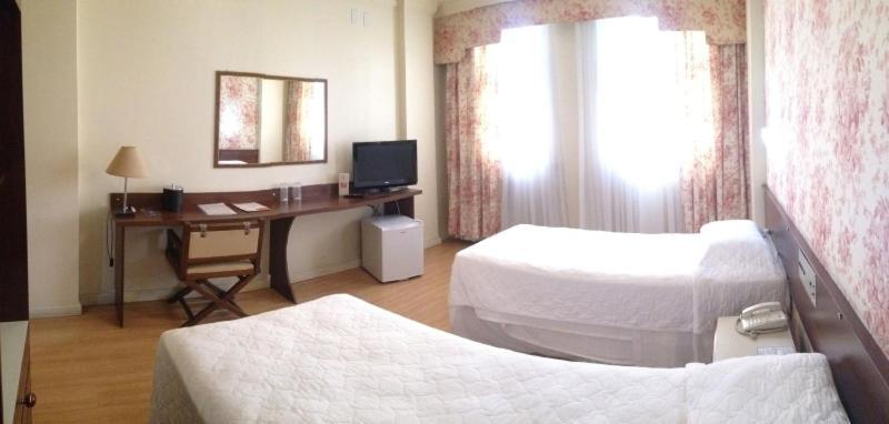 City Hotel Porto Alegre Eksteriør billede