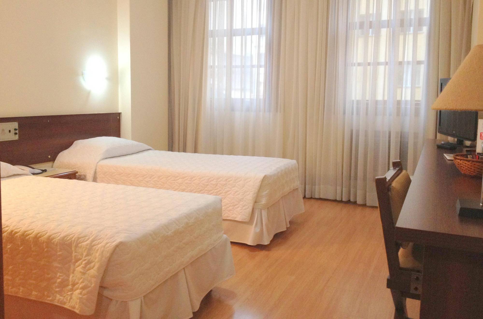 City Hotel Porto Alegre Eksteriør billede